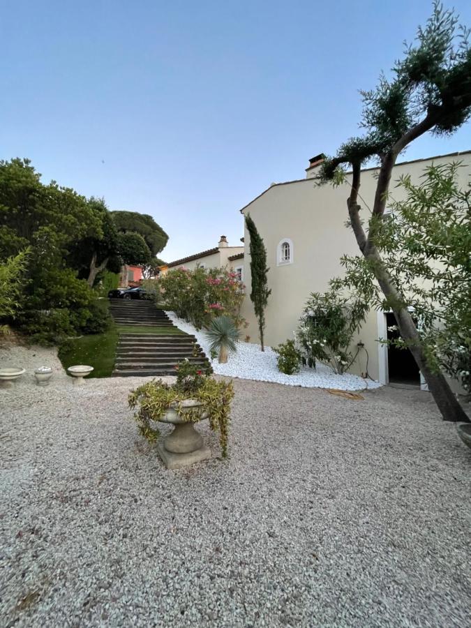 Villa Avec Piscine Sur Le Golf Sainte-Maxime Exterior foto