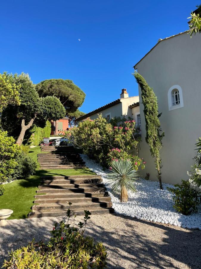 Villa Avec Piscine Sur Le Golf Sainte-Maxime Exterior foto