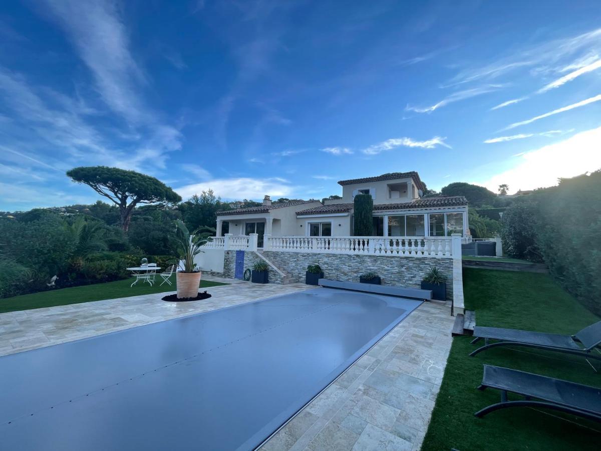 Villa Avec Piscine Sur Le Golf Sainte-Maxime Exterior foto